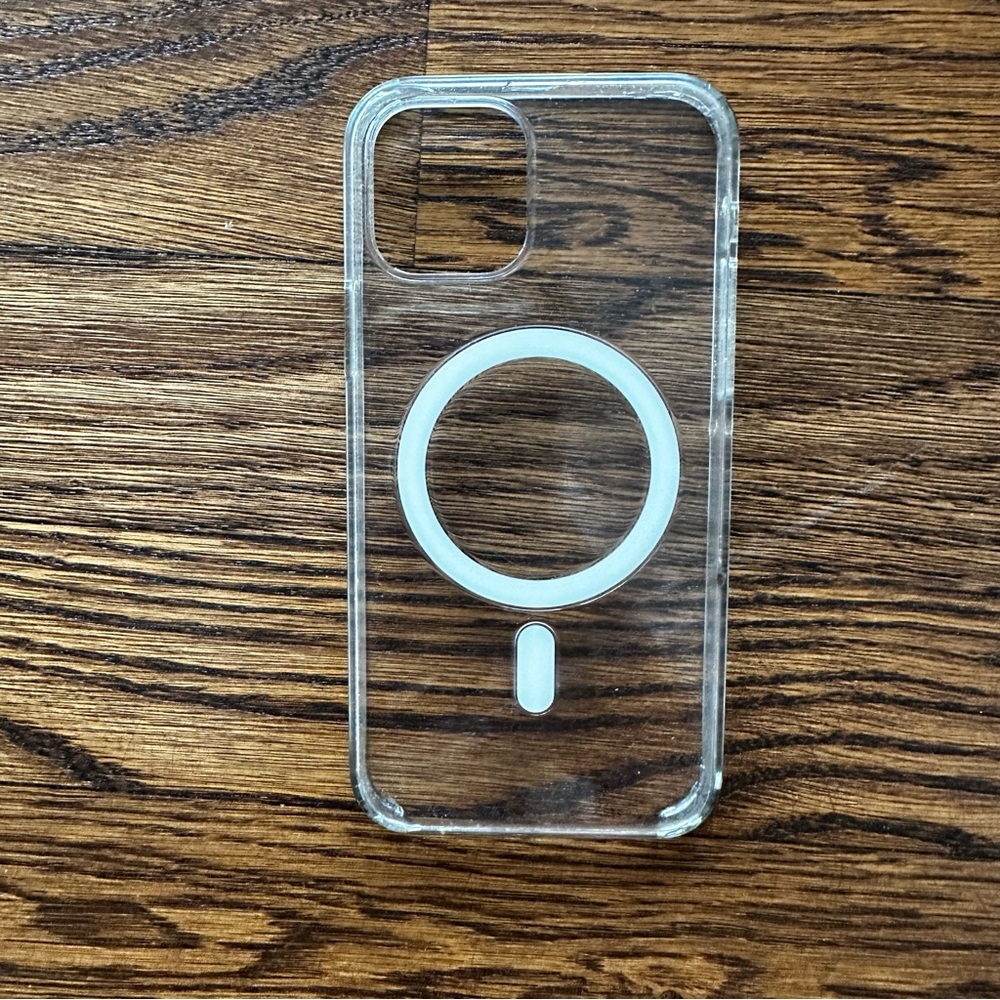 iPhone 12 Pro Clear Protective Phone Case with MagSafe Compatibility